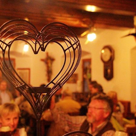 Brauerei-Gasthof Eck Hotel Bobrach Bagian luar foto