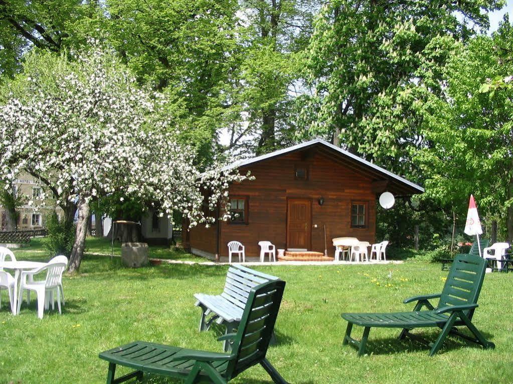 Brauerei-Gasthof Eck Hotel Bobrach Bagian luar foto